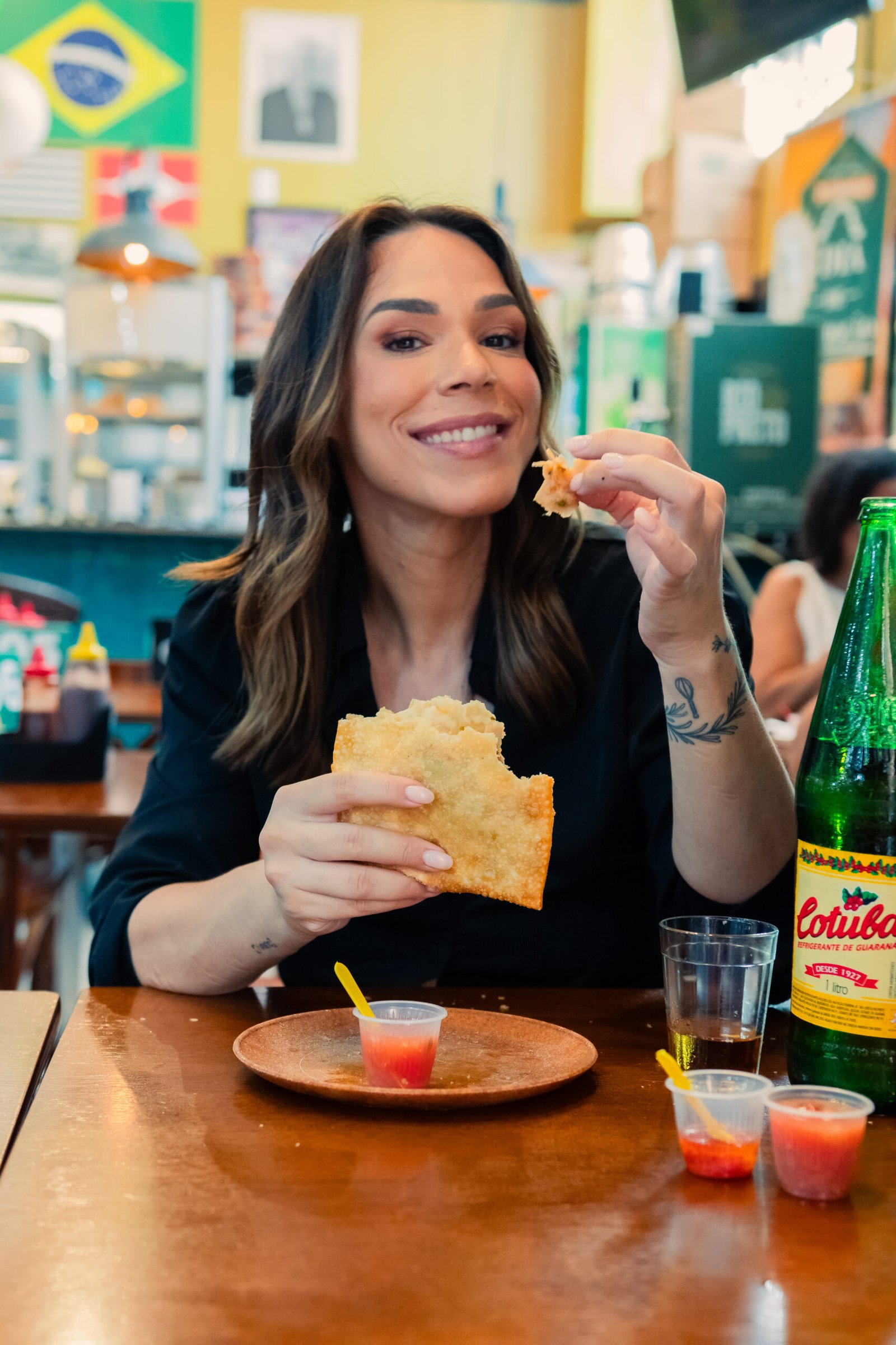  Mercadão de Rio Preto: o roteiro crocante das pastelarias que todo mundo ama
