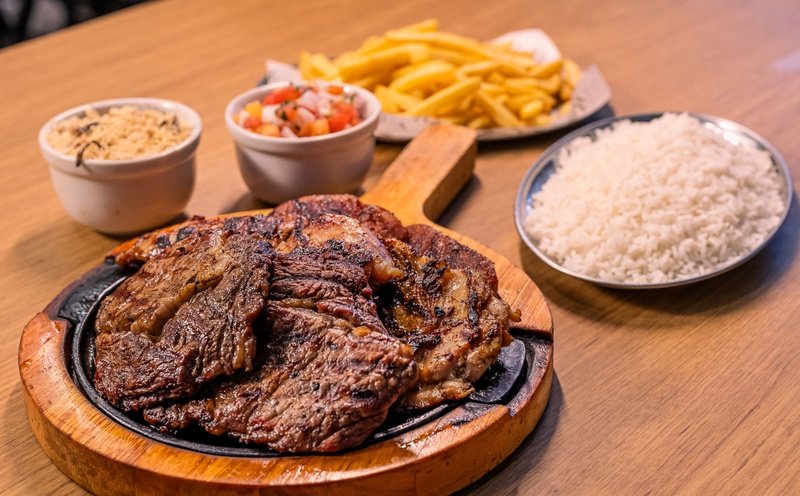  Do açaí ao churrasco: sugestões especiais para celebrar o Dia dos Pais em grande estilo