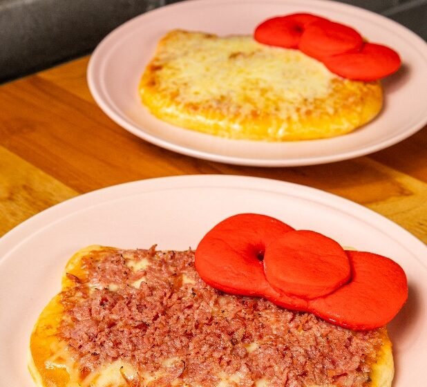 O Eat Asia amplia seu cardápio com pizzas da Hello Kitty em parceria com a Sanrio. Novidade está disponível em quatro unidades e custa R$ 35.