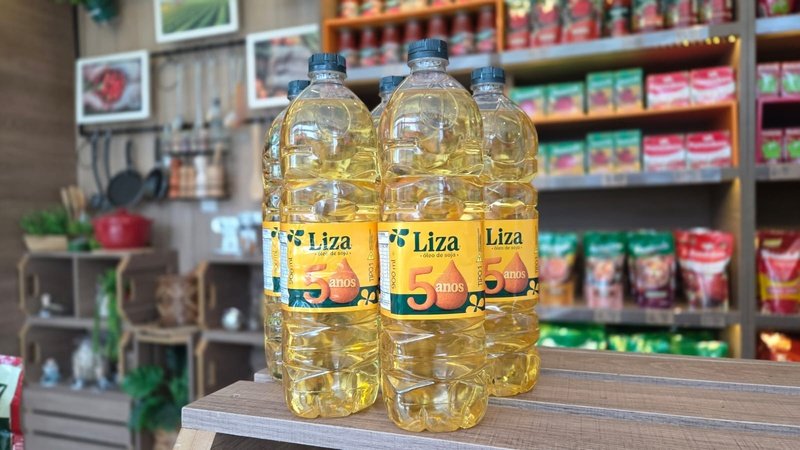 Liza completa 50 anos e lança embalagem comemorativa que celebra a tradição, inovação e sustentabilidade da marca símbolo da culinária brasileira.