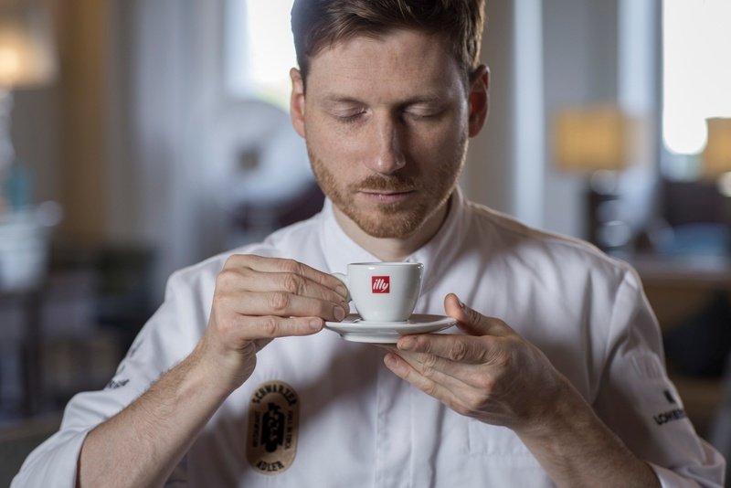  illycaffè anuncia Johannes Nuding, chef duas estrelas Michelin, como novo Chef Ambassador