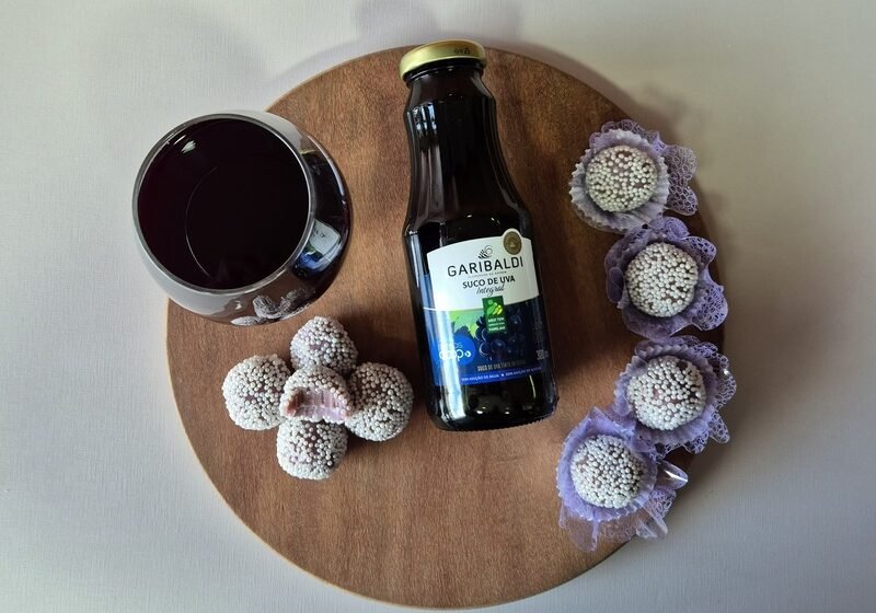  Brigadeiro de suco de uva é receita diferente para preparar com as crianças no feriado
